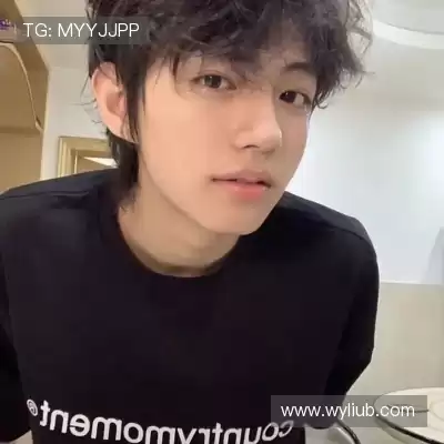 骆铖柳